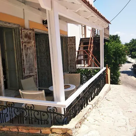Vlami's House *
